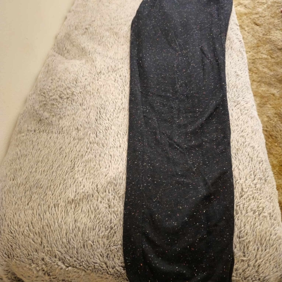 Used womens nike speckled multi colored sweat pants . - Picture 4 of 4